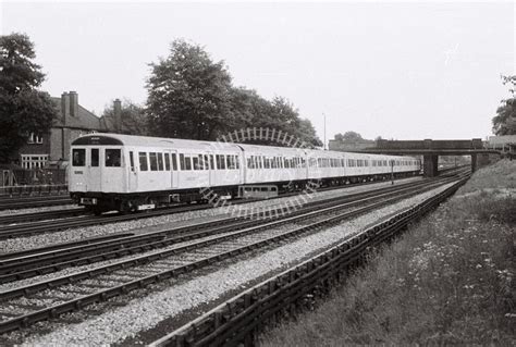 The Transport Library London Transport Underground Electric Multiple