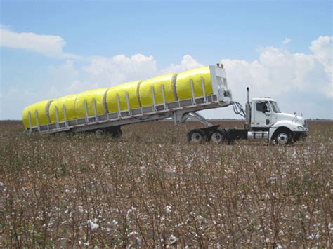 Stover Cotton Train And 6 Bale Trailer