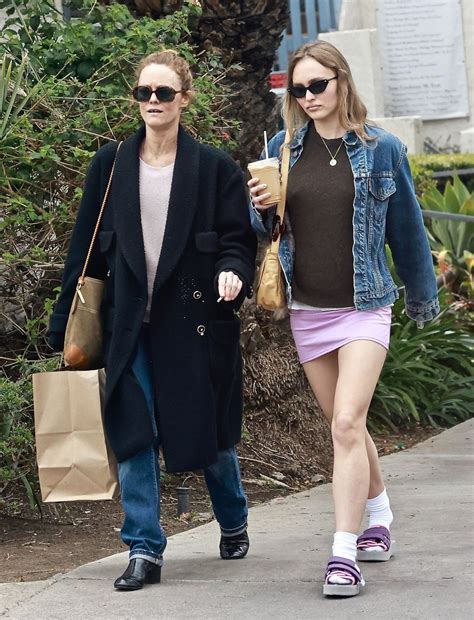 Vanessa Paradis Et Lily Rose Depp