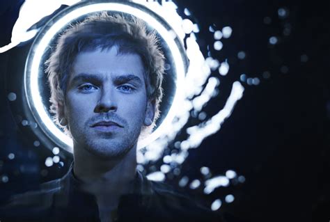 Legion Season 2 Dan Stevens Trusts Noah Hawley On Season 3 And More Indiewire