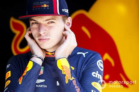 F1 Chefe da Red Bull diz que Verstappen é melhor que Hamilton