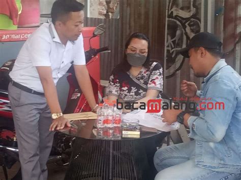 Ronny Dwi Setiawan Sh Kuasa Hukum Rina Bersama Rina Dan Petugas