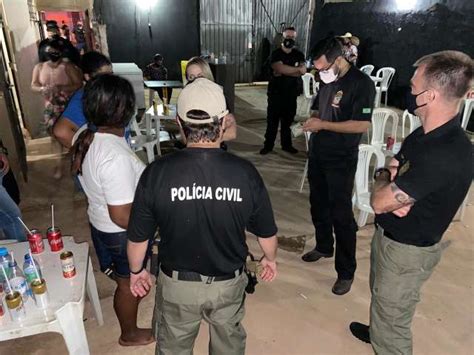 Polícia Civil encerra festa clandestina 150 pessoas no Leblon