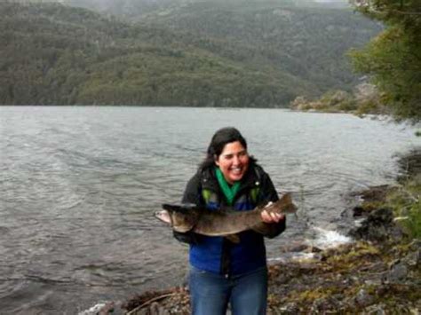 Pesca En La Patagonia Luz Lago Falkner Youtube