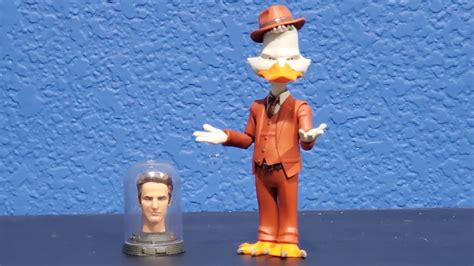 Marvel Legends Khonshu Baf Wave Howard The Duck Review Youtube