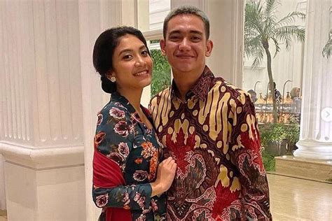 Foto : Serius dengan Canti Tachril, Adipati Dolken: Sebelum Sama yang Ini, Gue Playboy