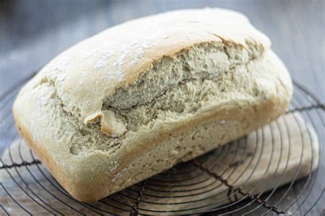 How To Make A Delicious White Sandwich Loaf Of Bread And How To Save