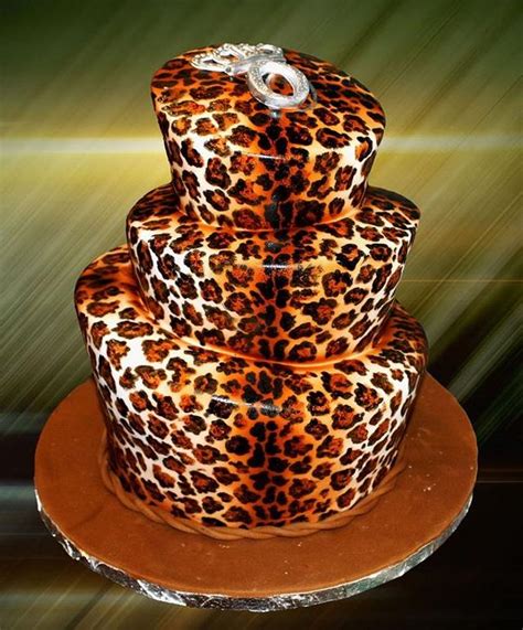 Leopard Print Cake Decorated Cake By The House Of Cakes Cakesdecor