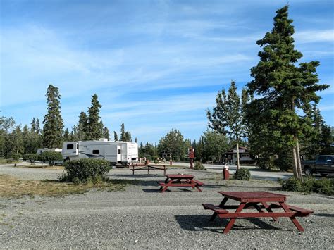 Campground Review Cottonwood Rv Park Destruction Bay Yukon