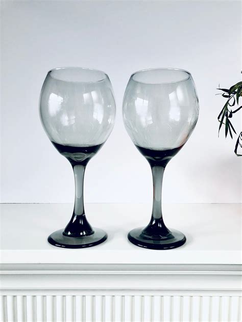 Mcm Smoke Grey Wine Glasses Pair 12oz Set Of 2 Retro Modern Smoked Glass Stemware Vintage