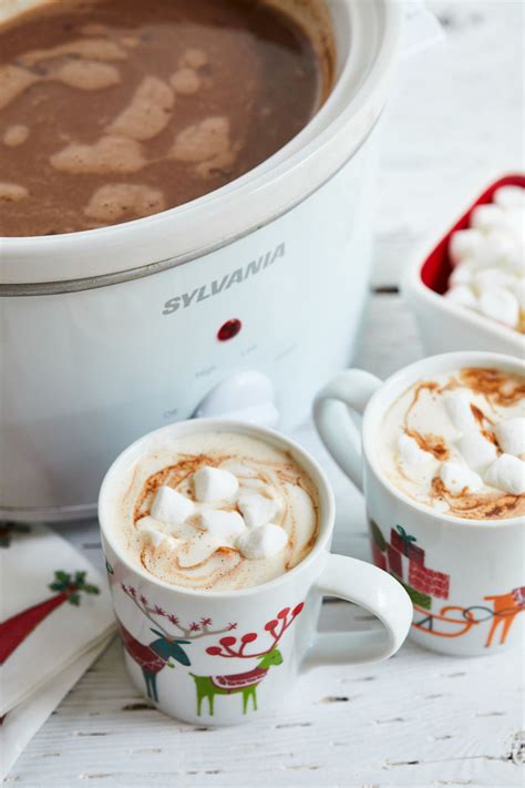 Slow Cooker Hot Chocolate Gemmas Bigger Bolder Baking