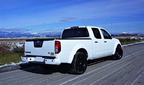 Nissan Frontier Crew Cab Midnight Edition Road Test The Car Magazine