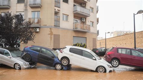 Enviar Dinero Ayuda Dana Valencia C Ritas Ofrece Su Ayuda Frente A La