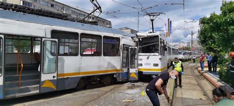 Două tramvaie s au ciocnit la Șura Mare Găsescu