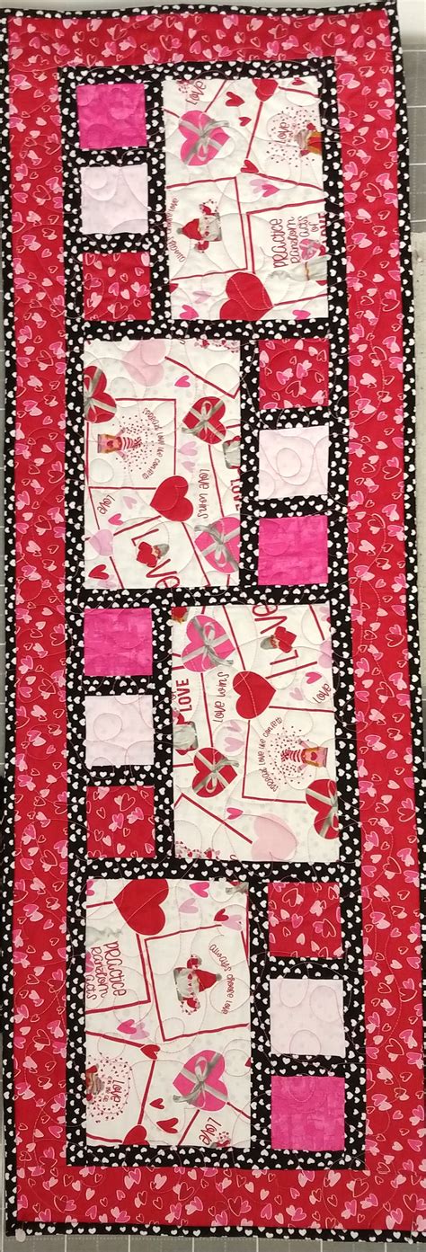 Cut Loose Press All Squared Up Table Runner Pattern Paradise Quilting