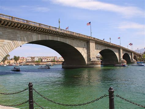 Walk Across An 831-Foot Piece Of British History At This Unexpected Spot In Arizona