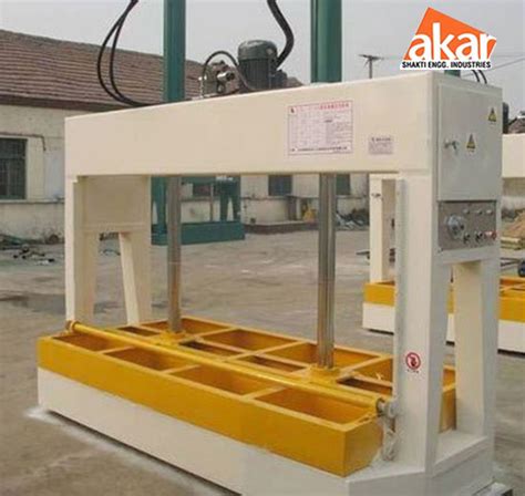 Plywood Cold Press Machine Driven Type Electric Akar Shakti Engg