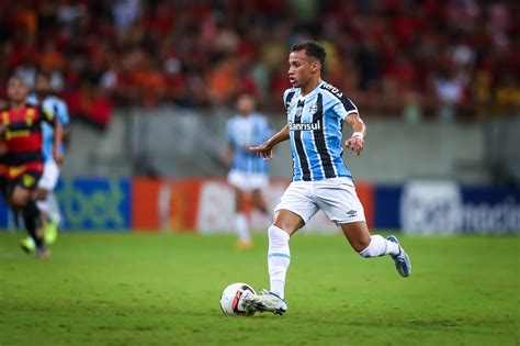 Com Surpresas Grêmio Divulga A Lista De Relacionados Para O Confronto