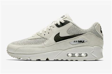 Nike Air Max 90 (Light Bone) - Sneaker Freaker