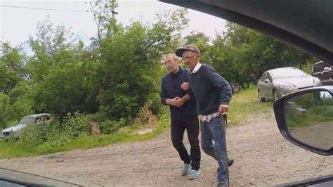 Уже бомжи и колдыри могут себе позволить ездить в такси СИТИМОБИЛ.# ...