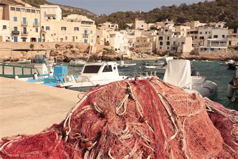 Cosa vedere a Levanzo la più romantica delle Egadi Tropical Spirit Blog