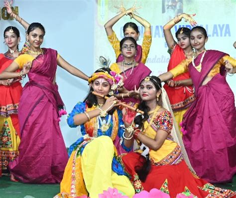 Chinmaya Vidyalaya Celebrates 48th Foundation Day With Grandeur