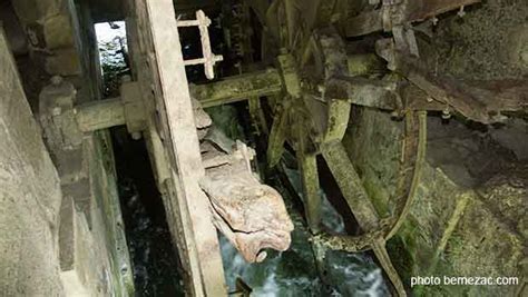 Bernezac Chaniers Et Le Moulin De La Baine Charente Maritime