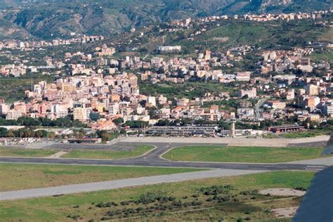 Aeroporto Dello Stretto Entro Lanno Via Tutte Le Limitazioni De