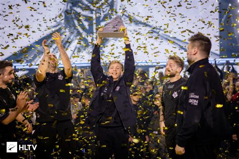 G2 Esports стала чемпионом BLAST Premier Fall Final 2024 обыграв NaVi