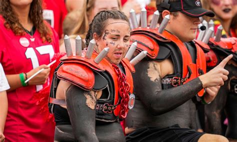 Georgia fans upset after the Bulldogs’ season opener is set for noon