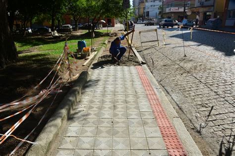 Piratinino De Almeida O Toque Do Sanep Na Revitalização Da Praça