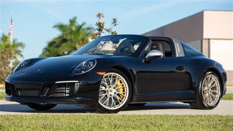 2019 Porsche 911 Targa 4 GTS