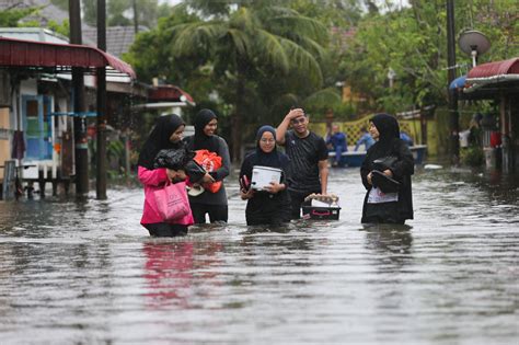 Mangsa Banjir Terengganu Meningkat Orang Kosmo Digital