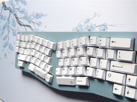 Brr! It's cold in here : r/MechanicalKeyboards