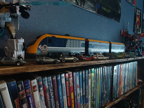 60197 is really growing on me, it's my new centerpiece : r/lego