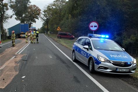 Poważny wypadek na berlince i zderzenie pojazdów na autostradzie A1