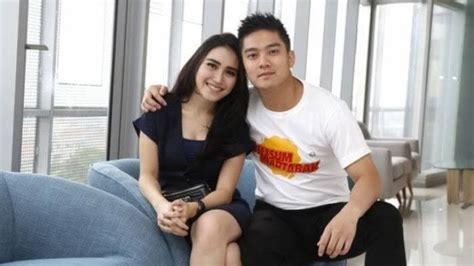 Kian Mesra Ayu Ting Ting Kini Berani Panggil Boy William Sayang Hingga