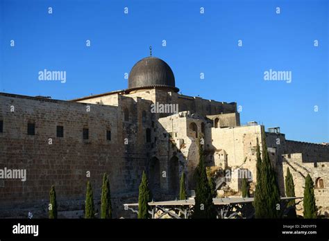 Al Aqsa Mosque In The Old City Of Jerusalem Stock Photo Alamy