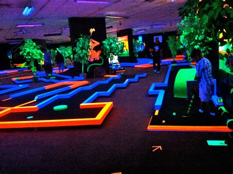 Indoor mini golf with glow in the dark experiences main event – Artofit