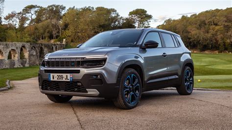 Jeep Avenger 4x4 Concept Debuts With Dual Motor Setup 50 Off