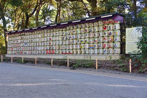 Meiji Jingu Shrine Shibuya Crossing By A Local Guide Tip Based