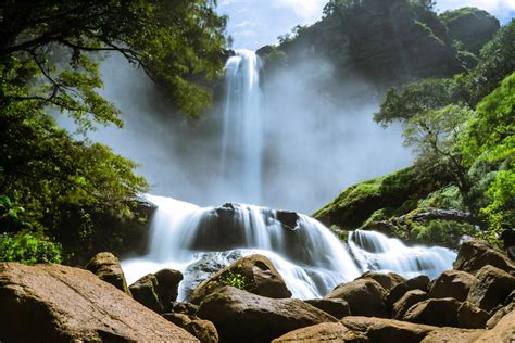 Wisata Curug Di Bogor Lepas Penat Nikmati Air Terjun