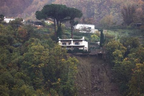 Landslide Hits Italian Island Of Ischia One Woman Dead 10 Missing