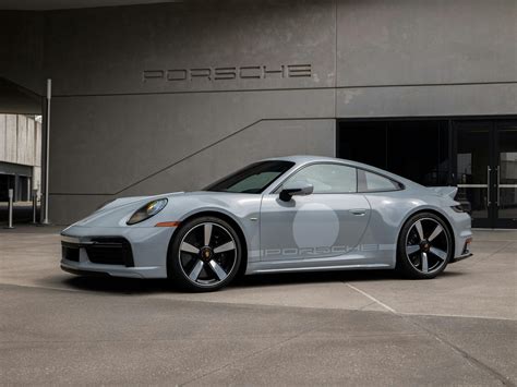 2023 Porsche 911 Sport Classic Review Retro Done Right Hagerty Media