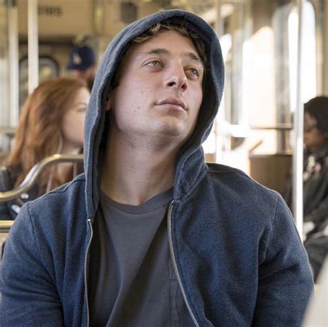 Pin On • Jeremy Allen White