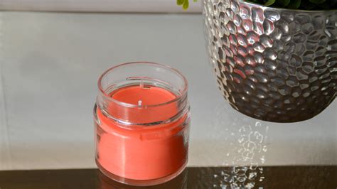 How to Make a Candle With Essential Oils (with Pictures) - wikiHow