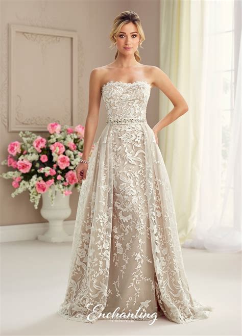 Second Time Brides Tips To Choose The Perfect Wedding Dress For A