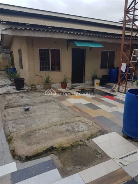 For Sale Luxury Bedrooms Semi Detached Duplex With Rooms Bq Eric