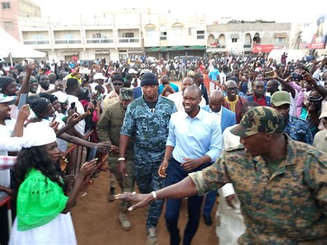 12 Photos En Images Le Meeting De Ousmane Sonko Aux Parcelles