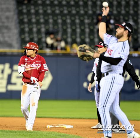 165㎝ 대체 2루수 데뷔 첫 안타가 선제 결승타라니 오랫동안 스포츠조선